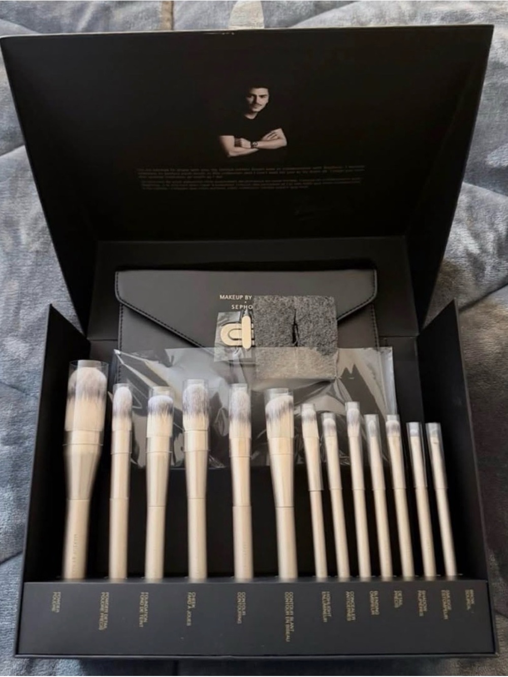 Makeup By Mario Brush Set — Black & Gold - Picture 2 of 4